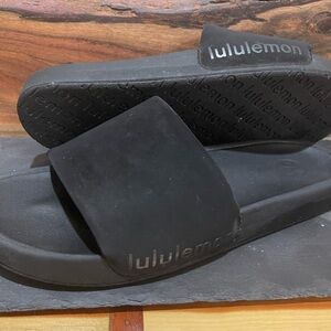 Lululemon Athletica Restfeel Recovery Slide Sandals Sz 10